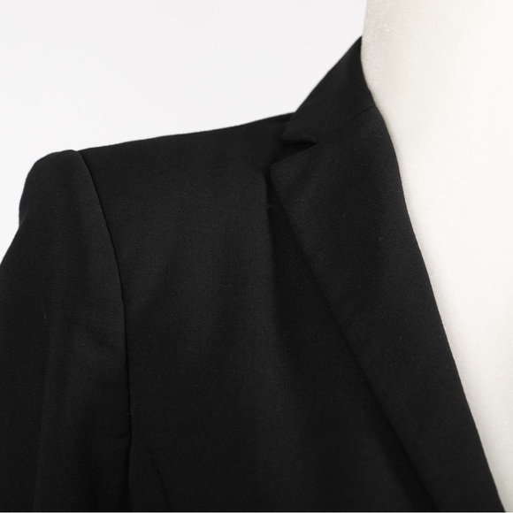 BCBGMAXAZRIA Black Wool Blazer with Satin Bottom Design, Size XXS, Excellent - Picture 6 of 11